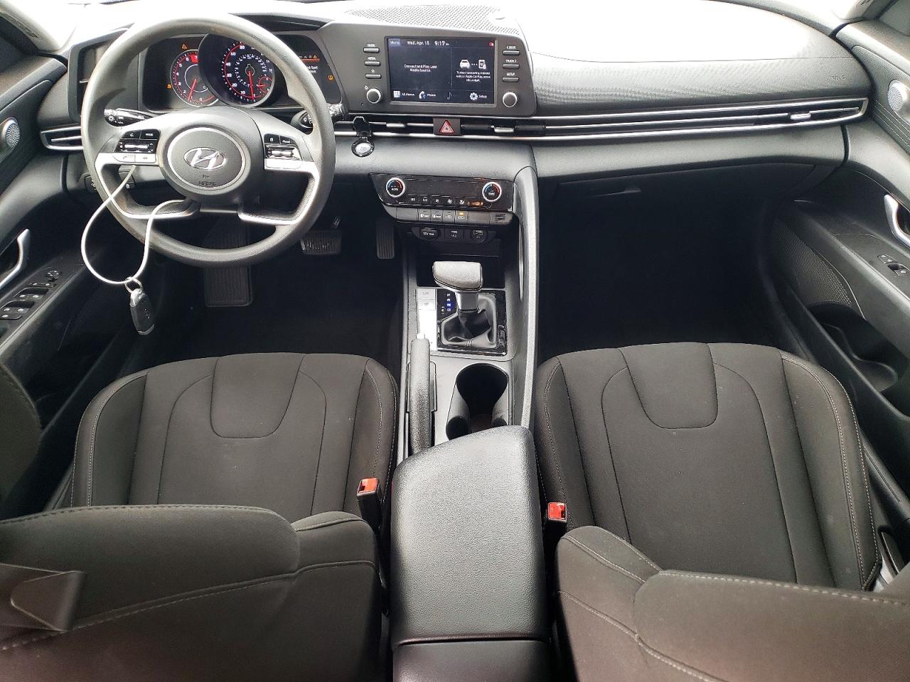 2021 HYUNDAI ELANTRA SEL photo 15