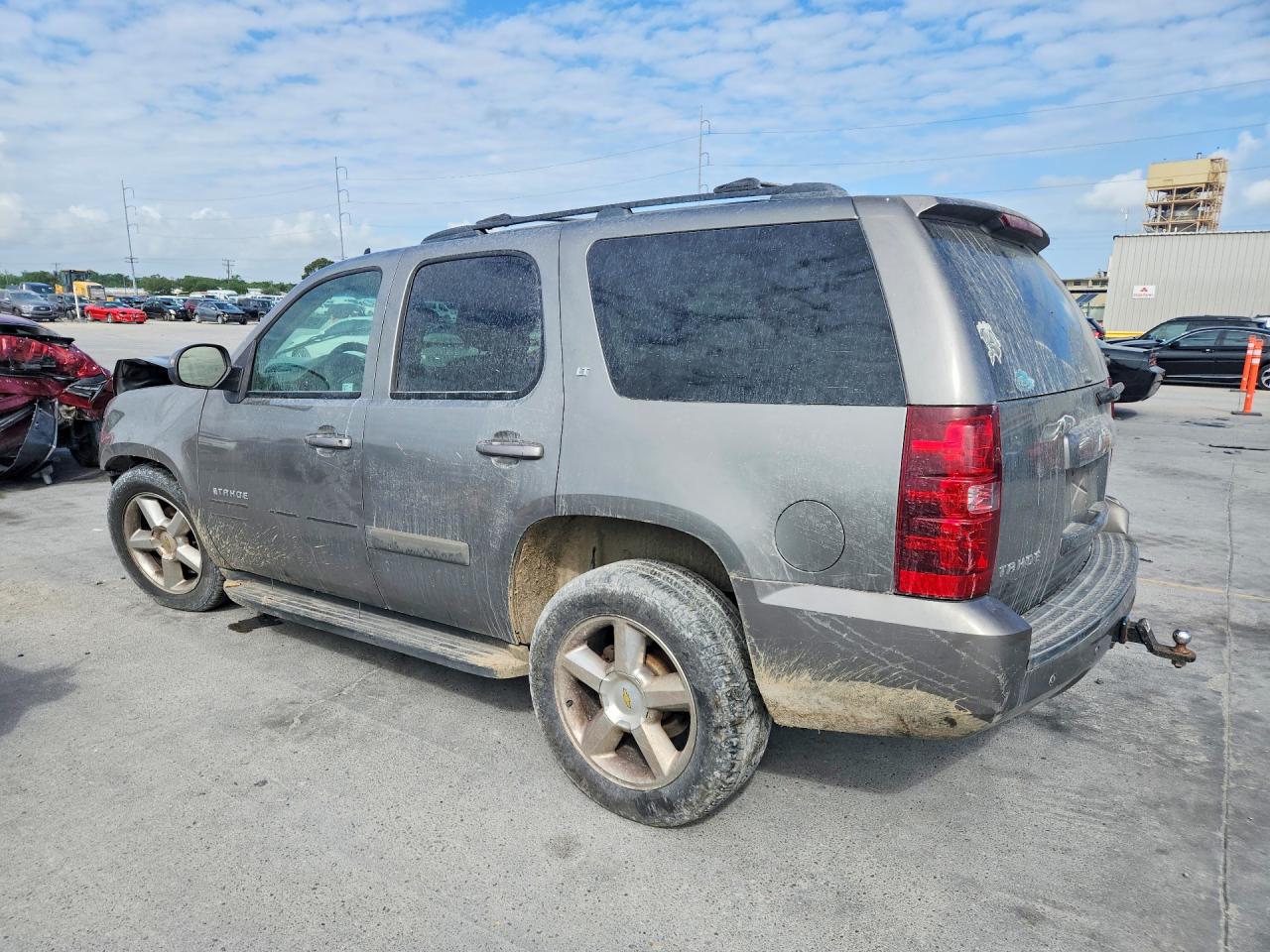2009 CHEVROLET TAHOE C1500 LT photo 2