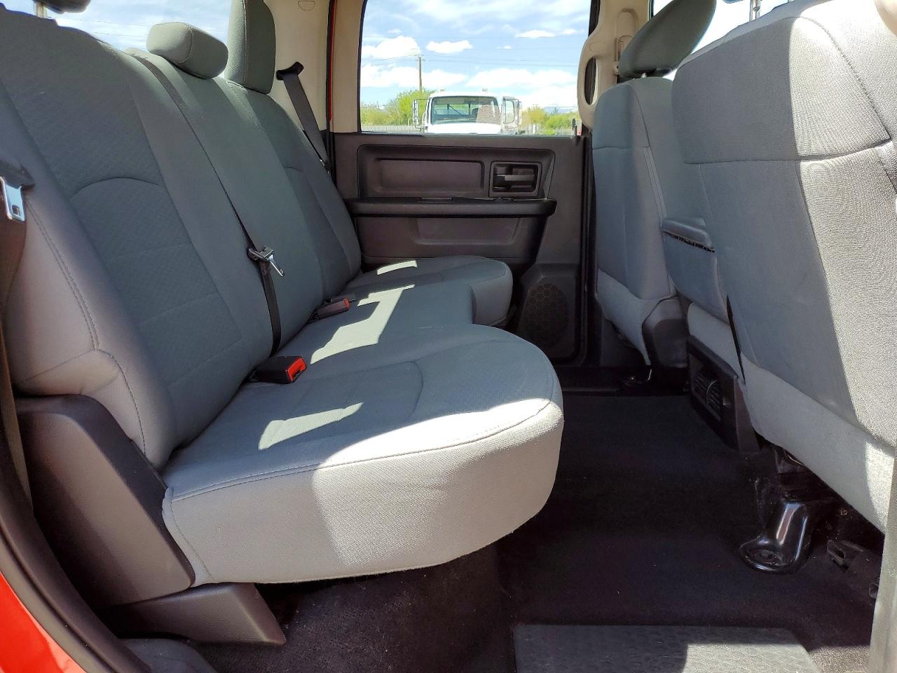 2014 RAM 1500 ST photo 19