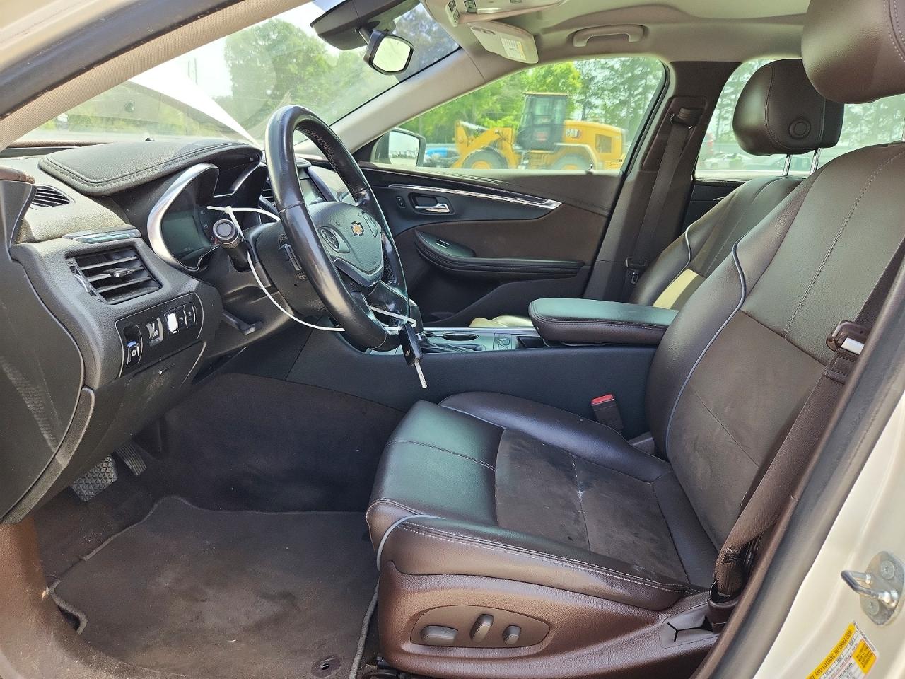 2014 CHEVROLET IMPALA LT photo 13
