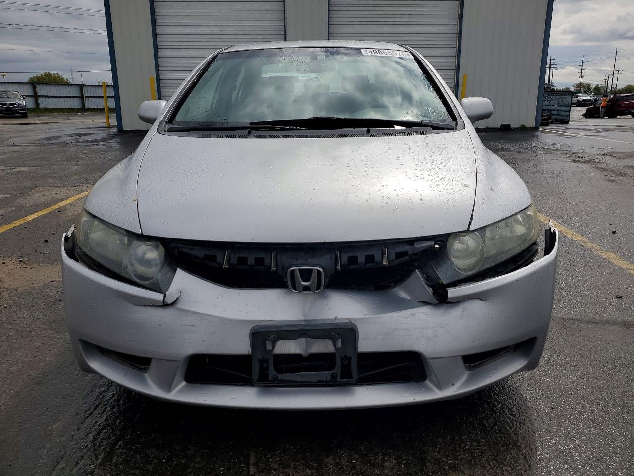 2010 HONDA CIVIC LX photo 5