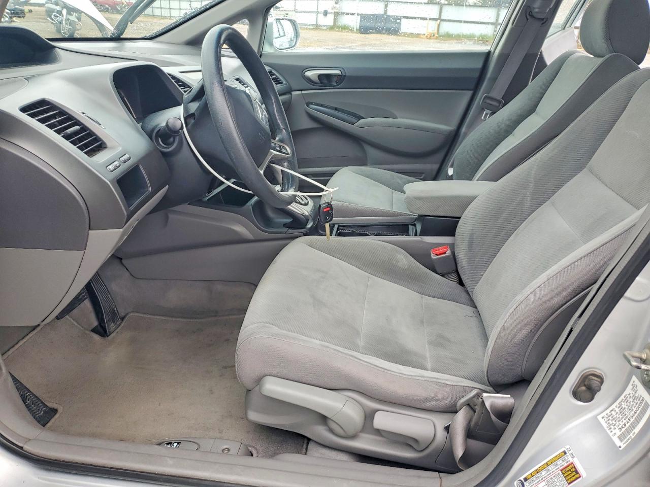 2010 HONDA CIVIC LX photo 7
