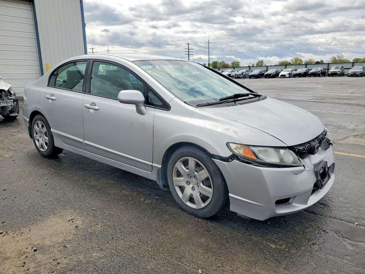 2010 HONDA CIVIC LX photo 4