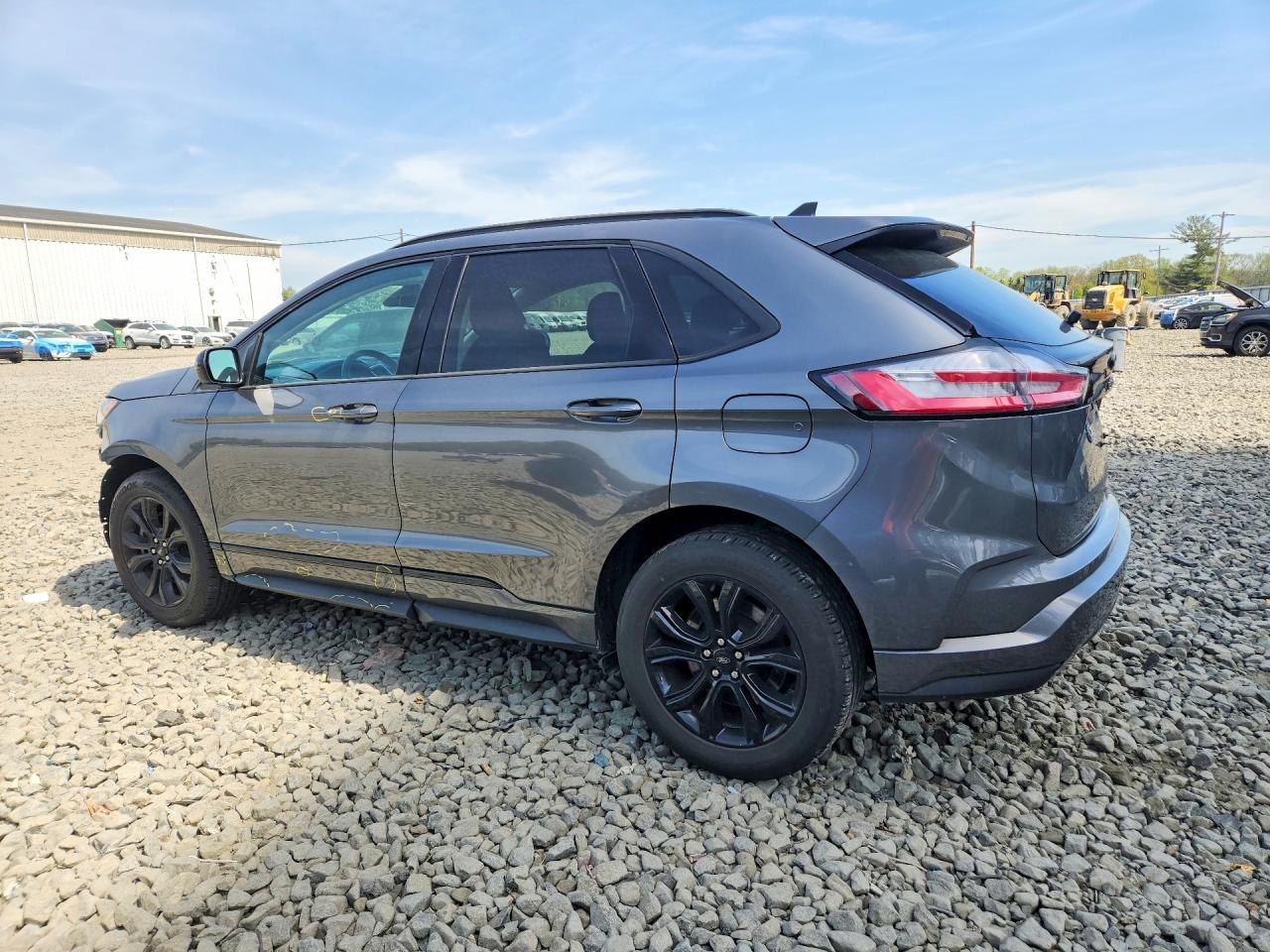 2024 FORD EDGE SE photo 4
