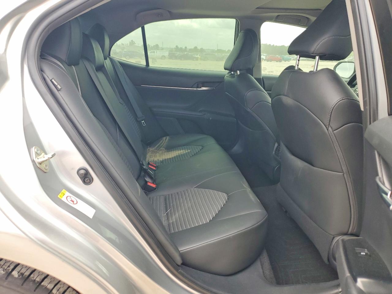 2018 TOYOTA CAMRY SE photo 28