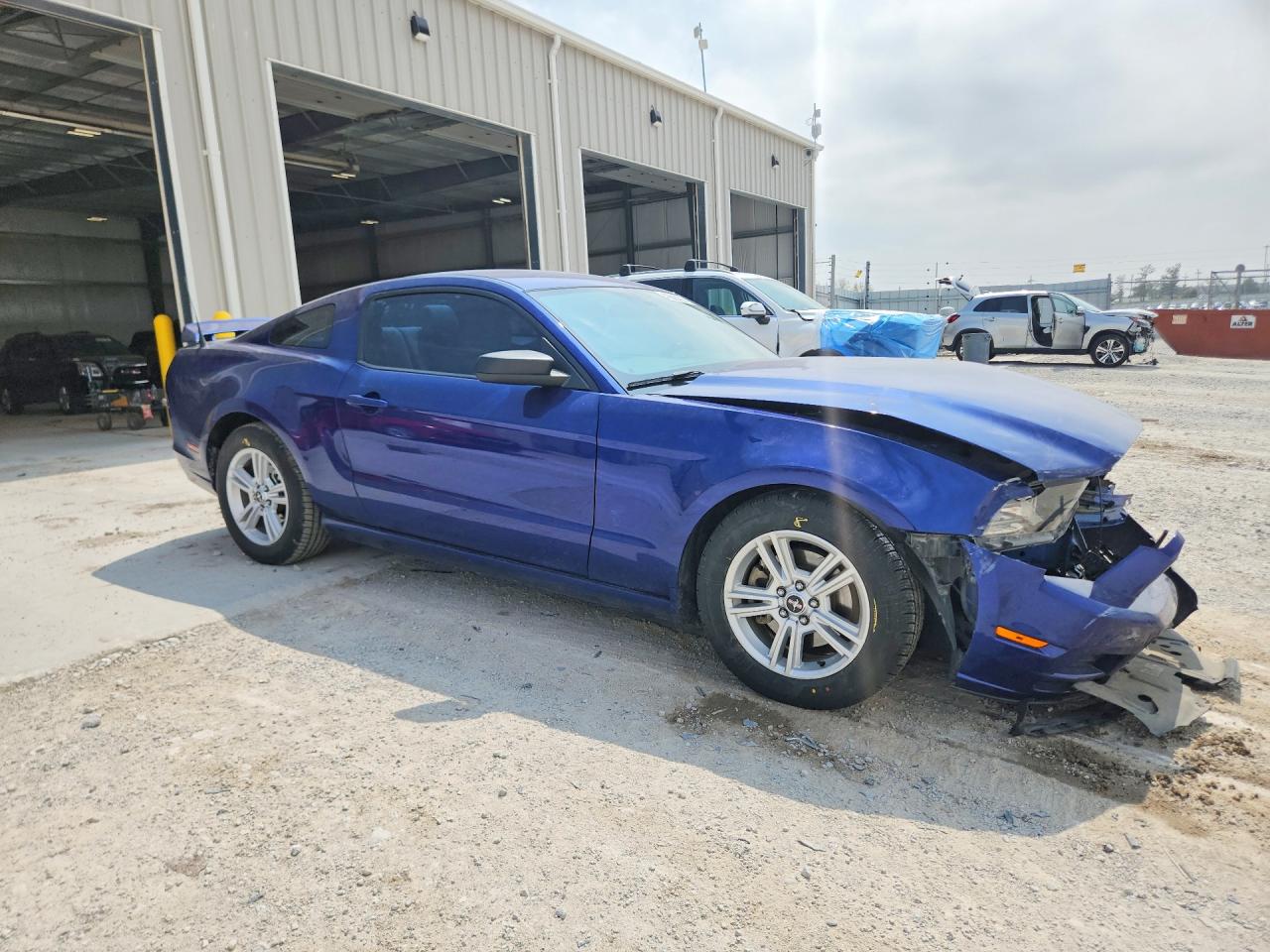 2014 FORD MUSTANG photo 7