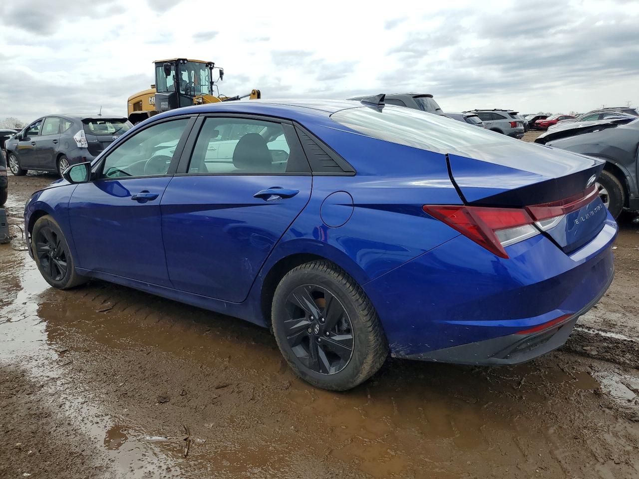 2021 HYUNDAI ELANTRA SEL photo 2