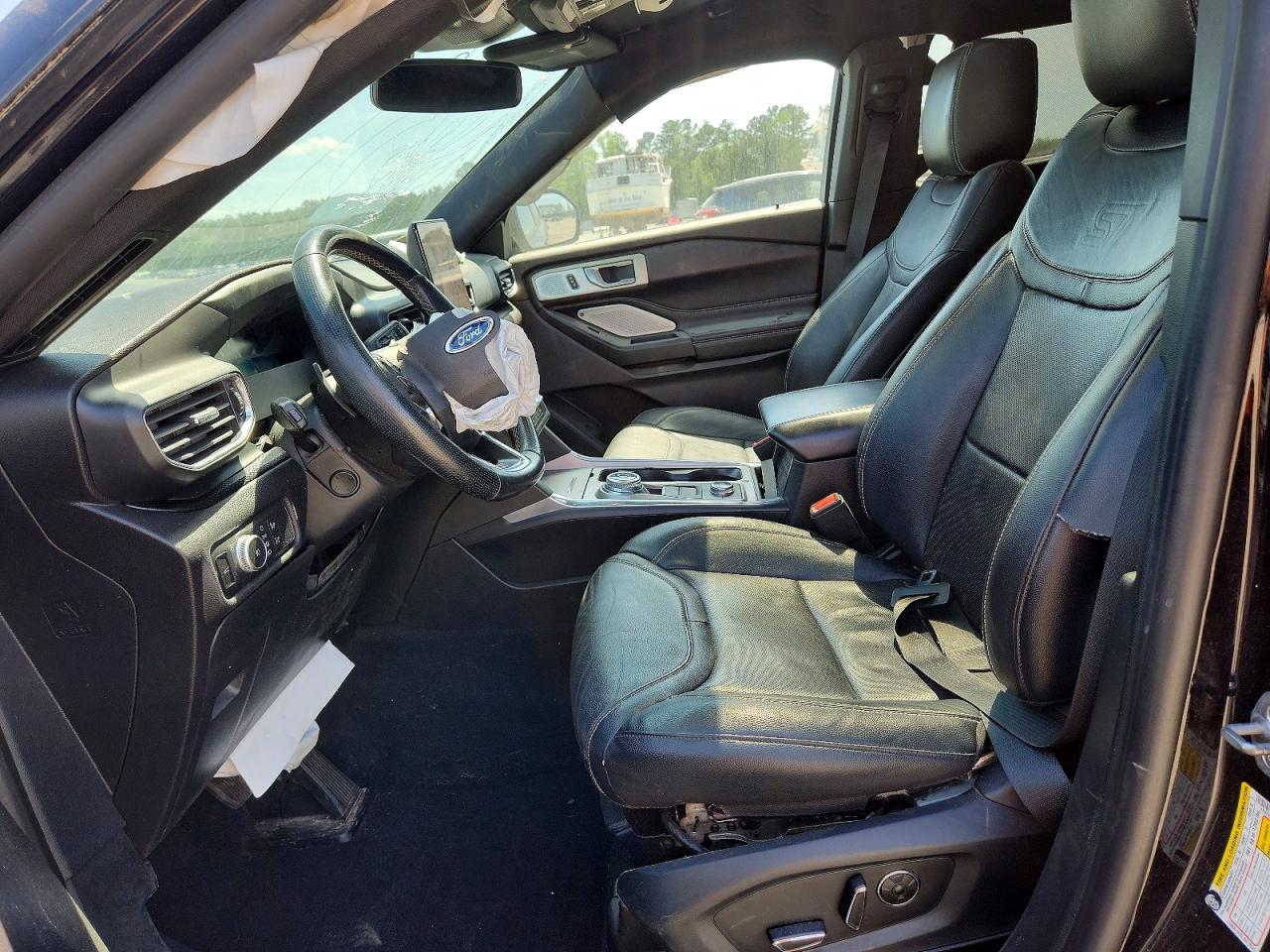 2020 FORD EXPLORER photo 19