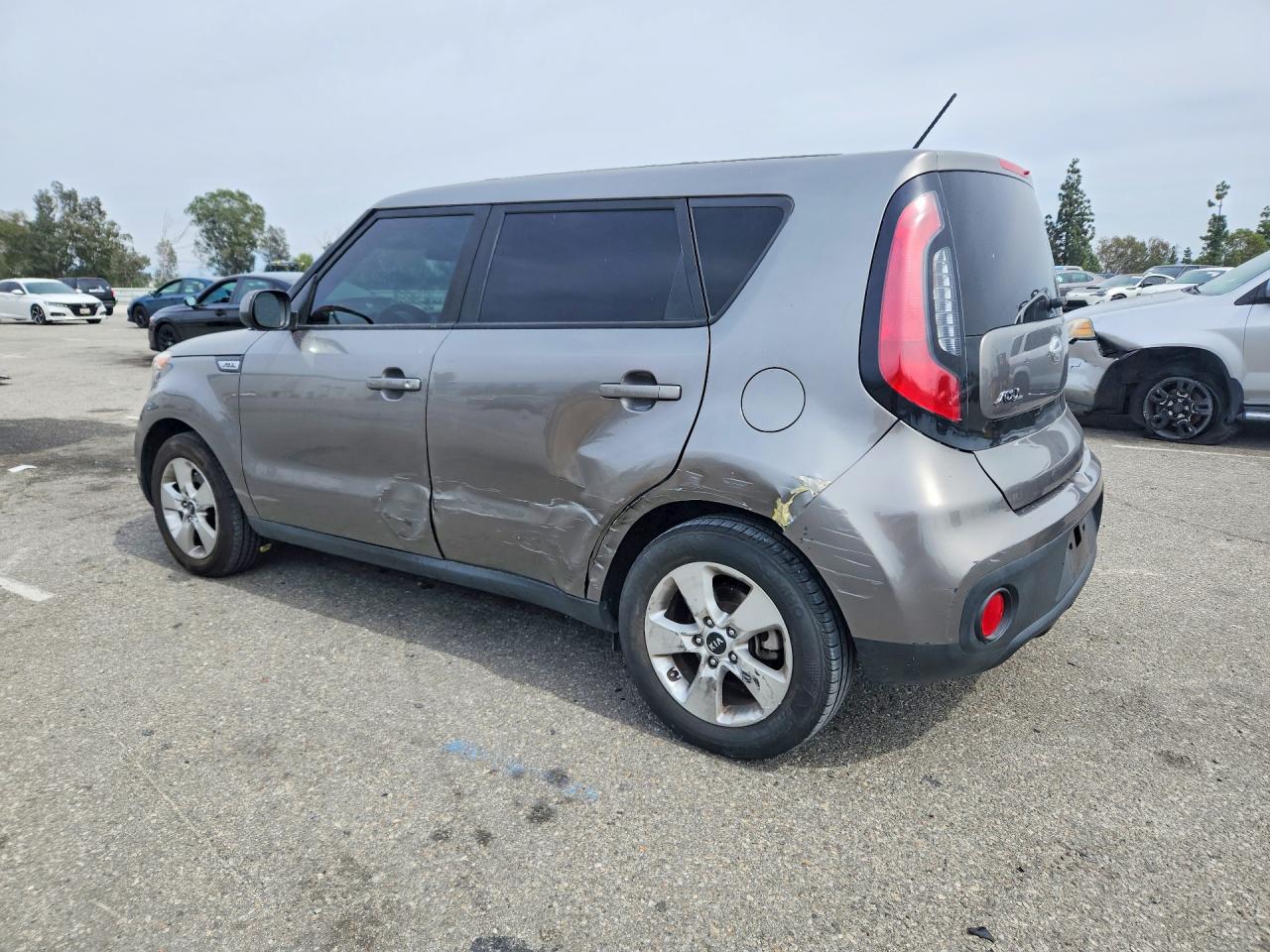 2017 KIA SOUL BASE photo 3