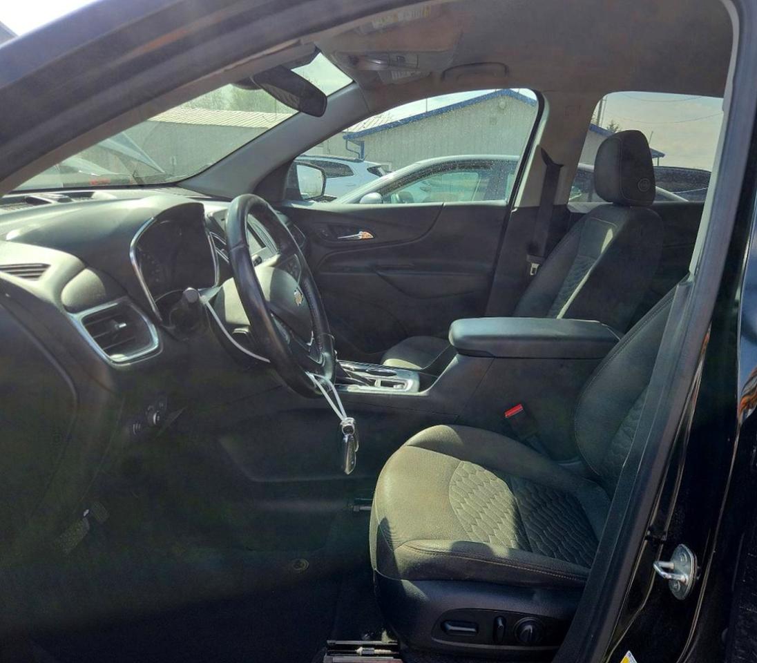 2020 CHEVROLET EQUINOX LT photo 13