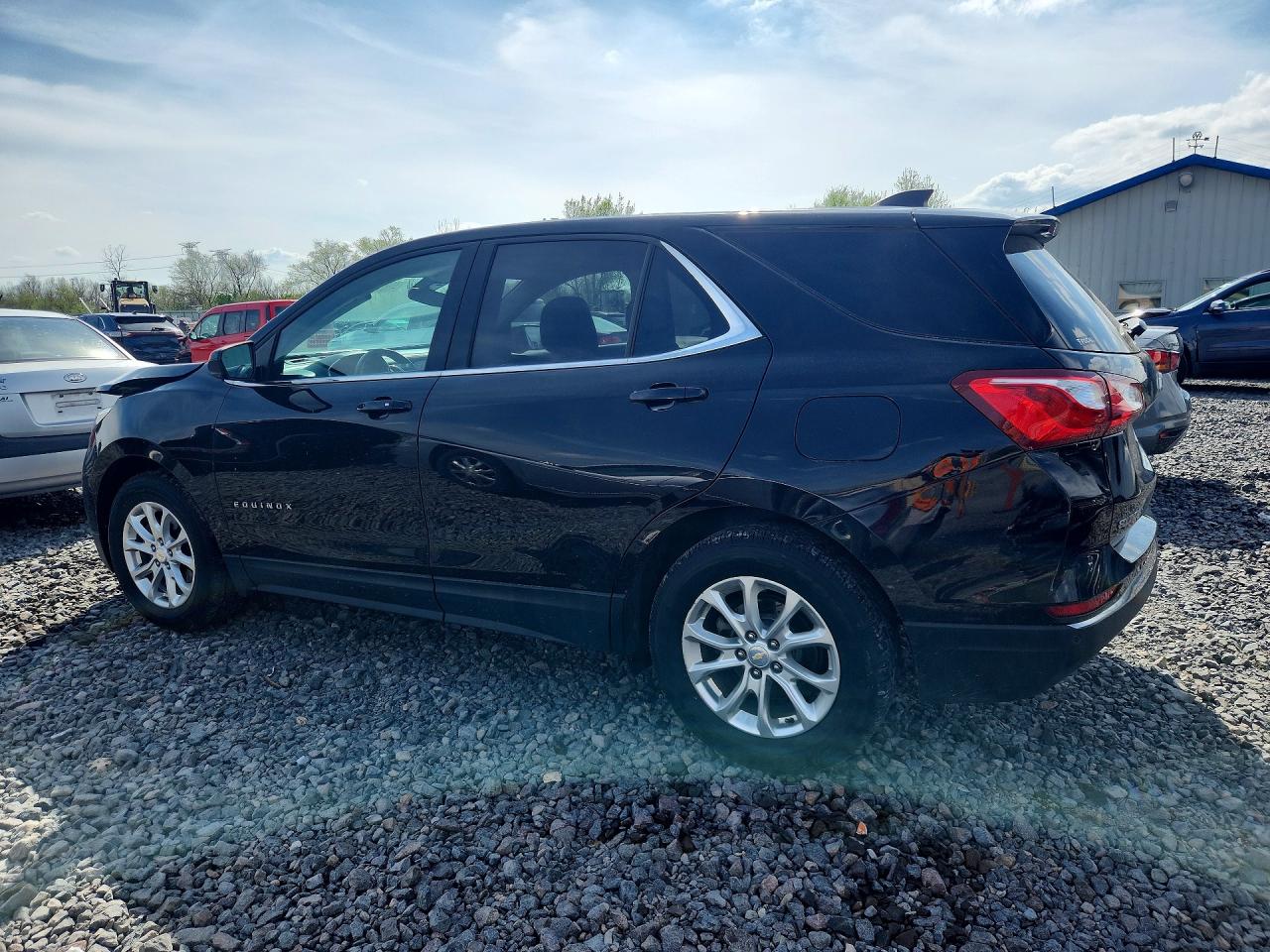 2020 CHEVROLET EQUINOX LT photo 3