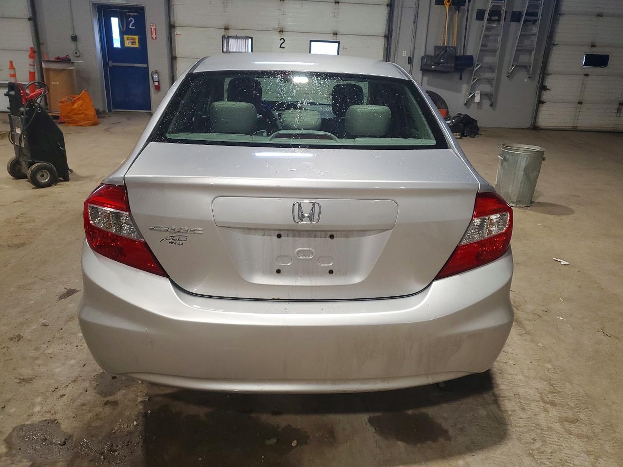 2012 HONDA CIVIC LX photo 11