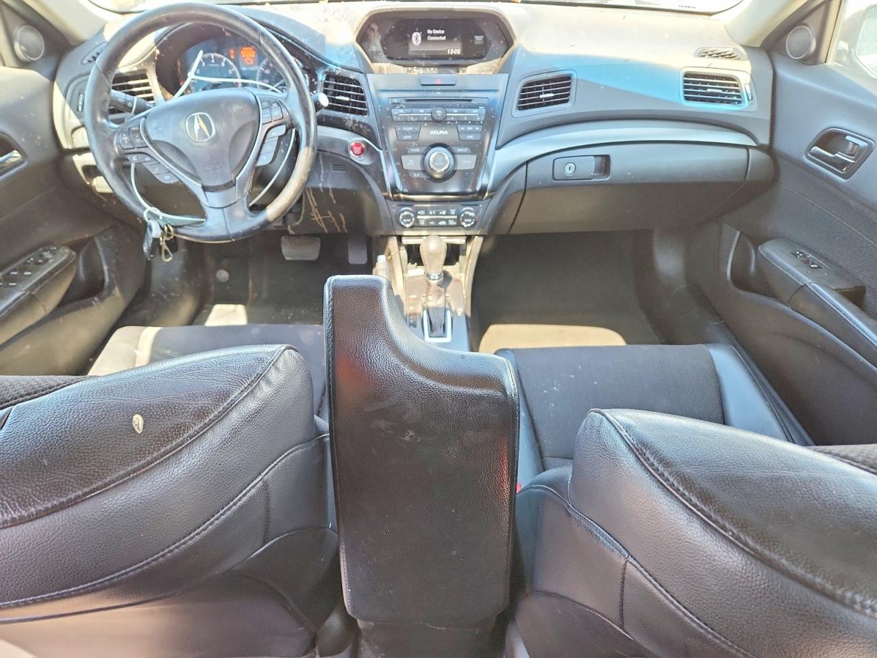 2013 ACURA ILX 20 photo 22