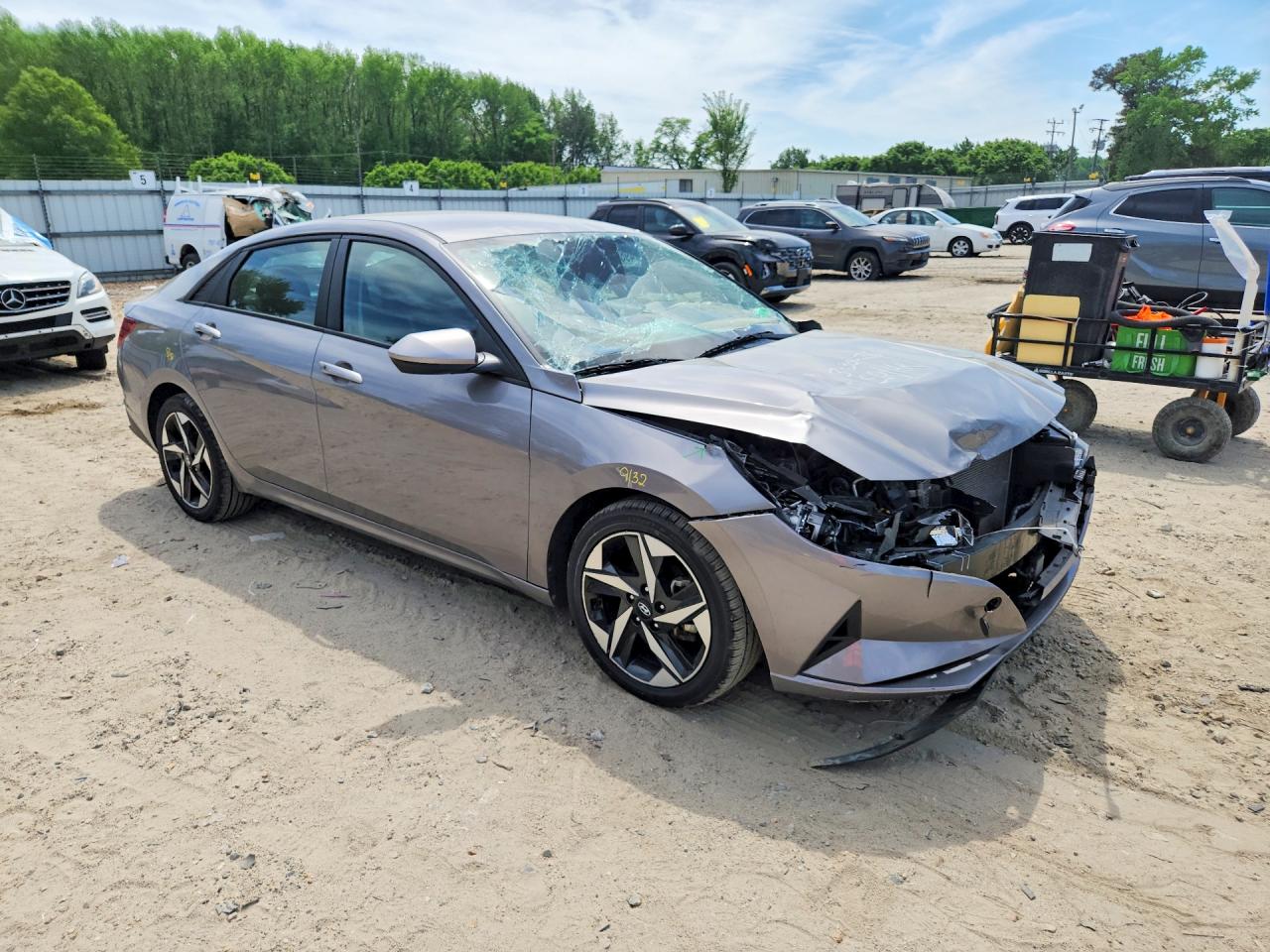 2023 HYUNDAI ELANTRA SEL photo 10