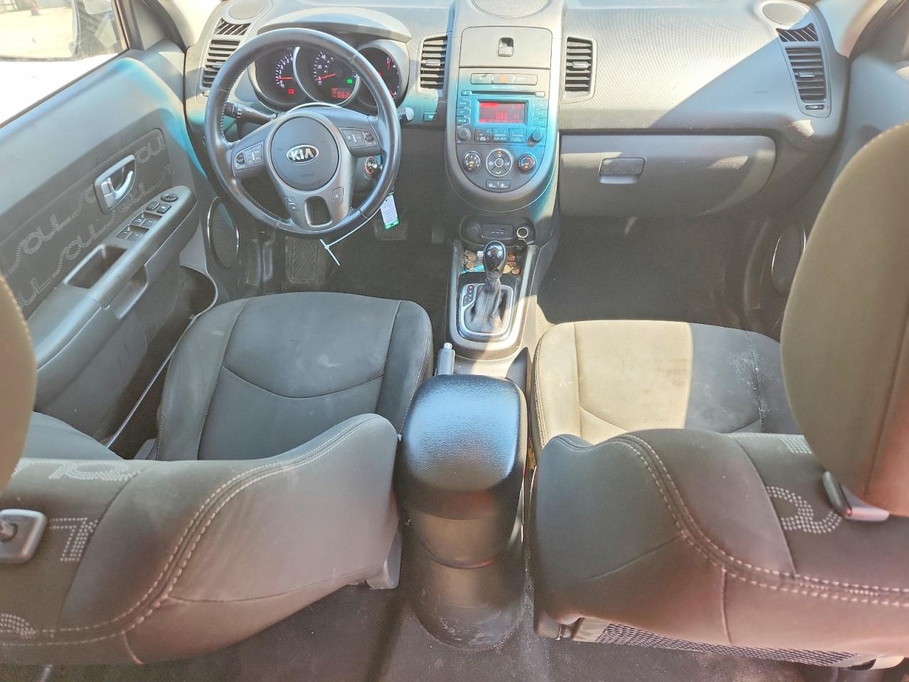 2013 KIA SOUL + photo 22