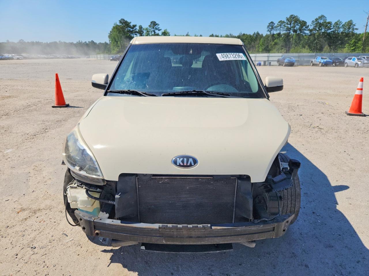 2013 KIA SOUL + photo 13