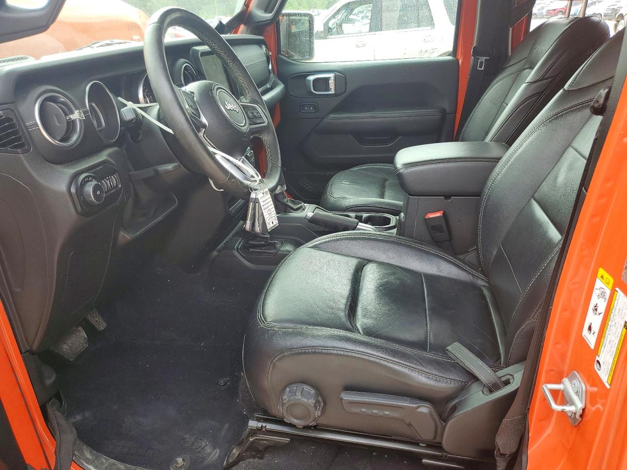 2018 JEEP WRANGLER UNLIMITED SAHARA photo 13