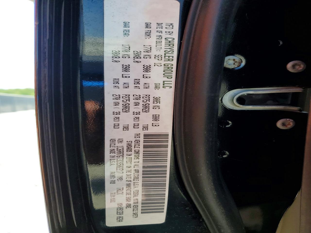2013 RAM 1500 SLT photo 23