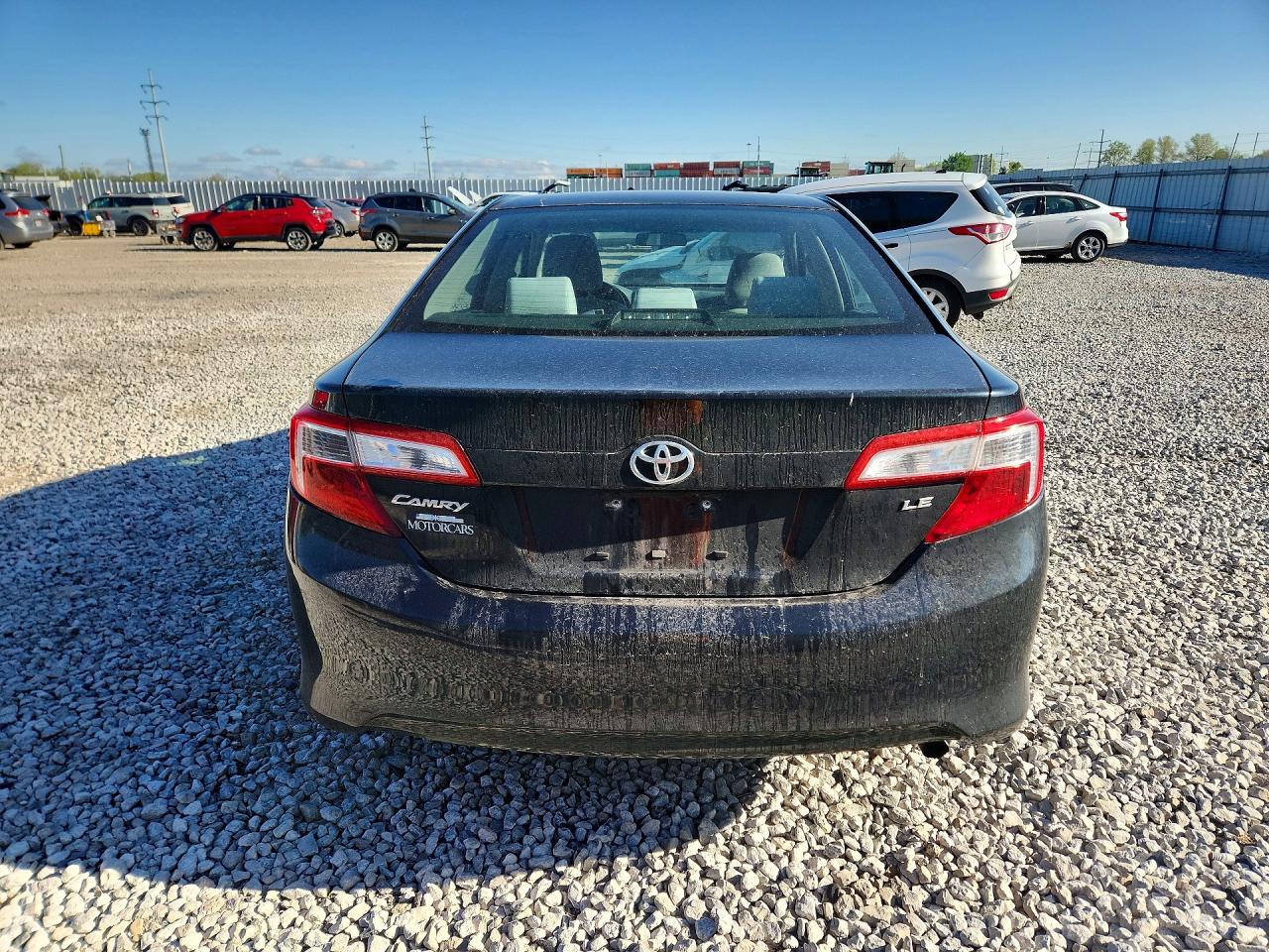 2012 TOYOTA CAMRY LE photo 16