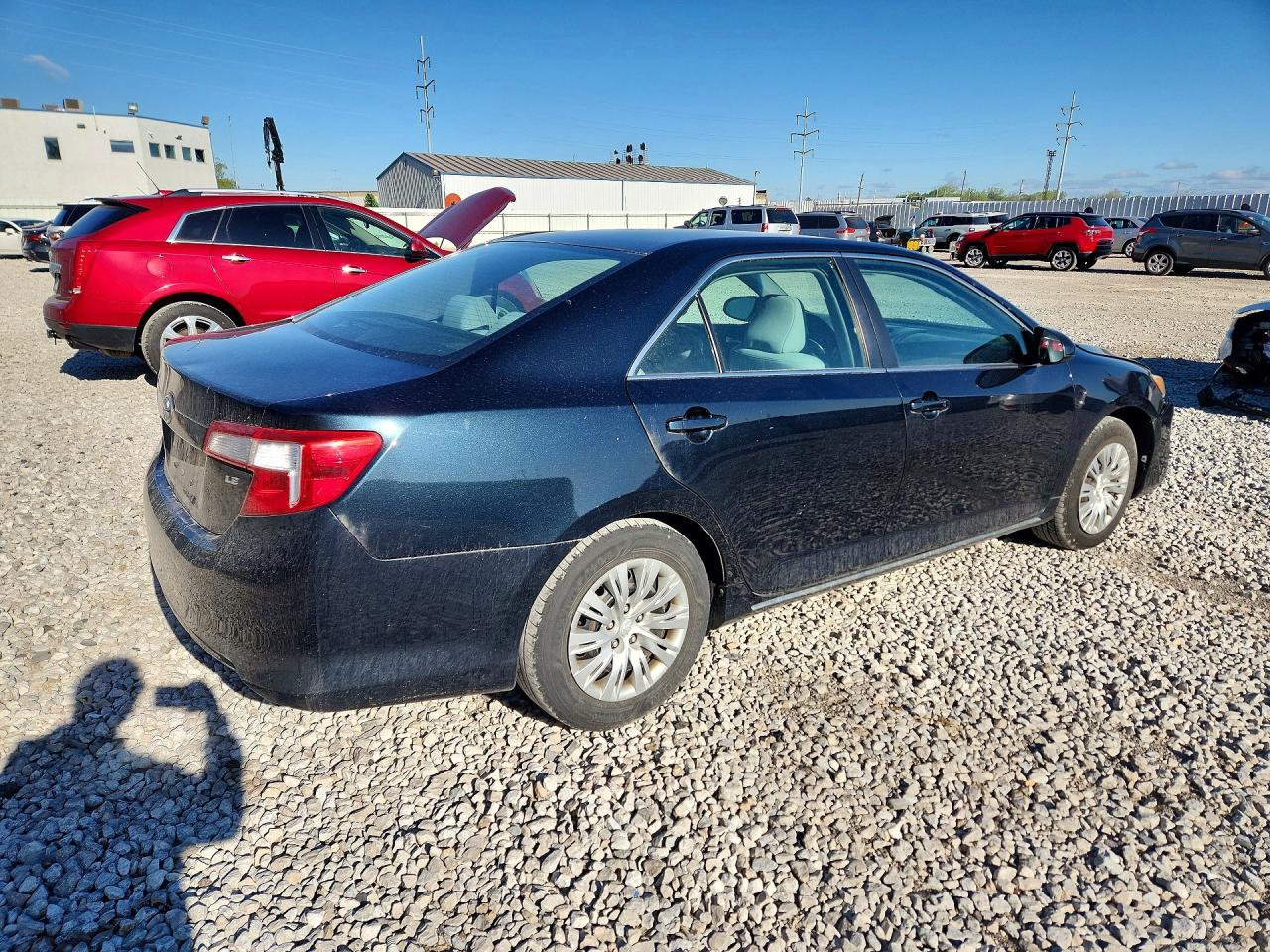 2012 TOYOTA CAMRY LE photo 7