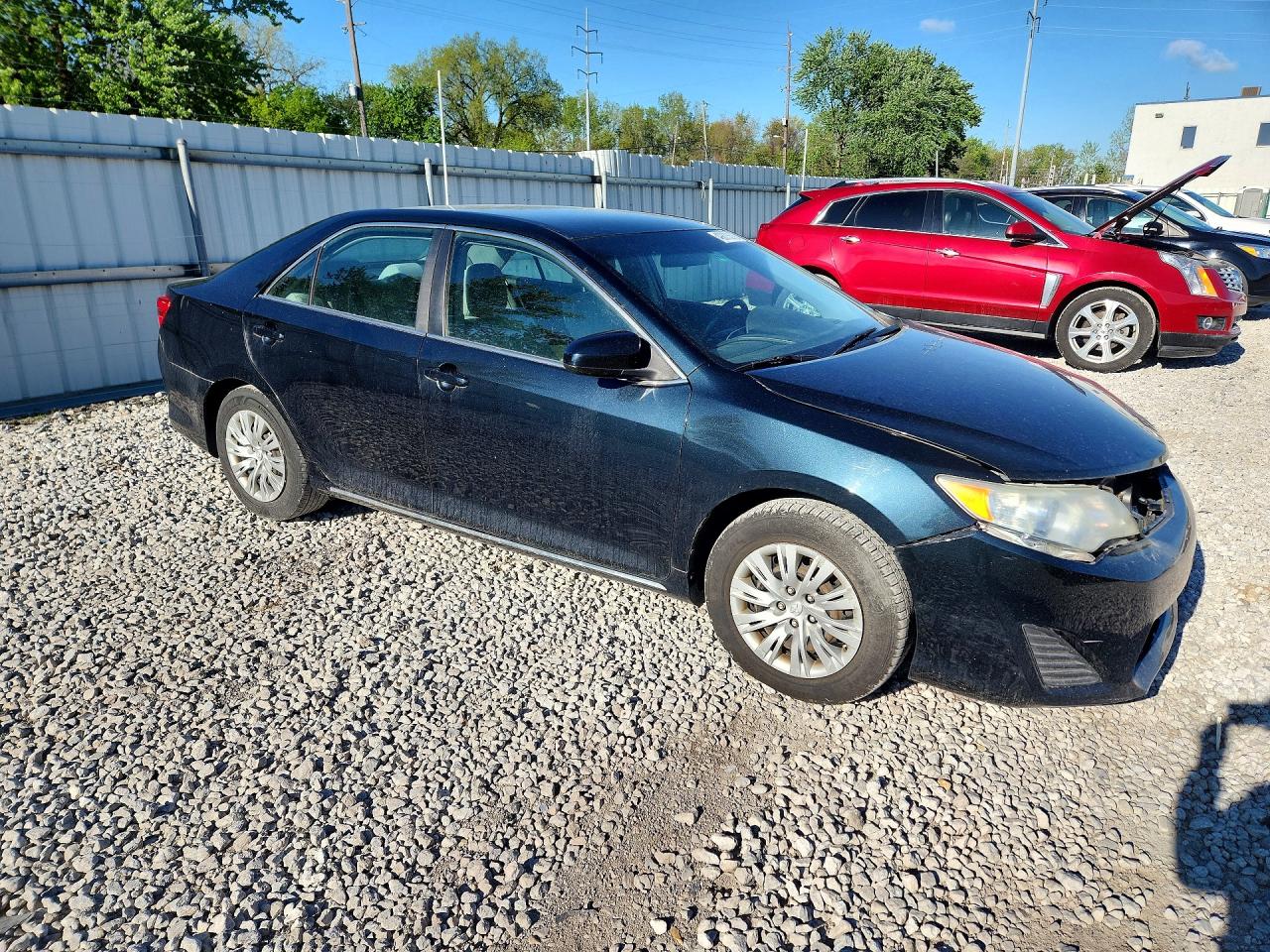 2012 TOYOTA CAMRY LE photo 10