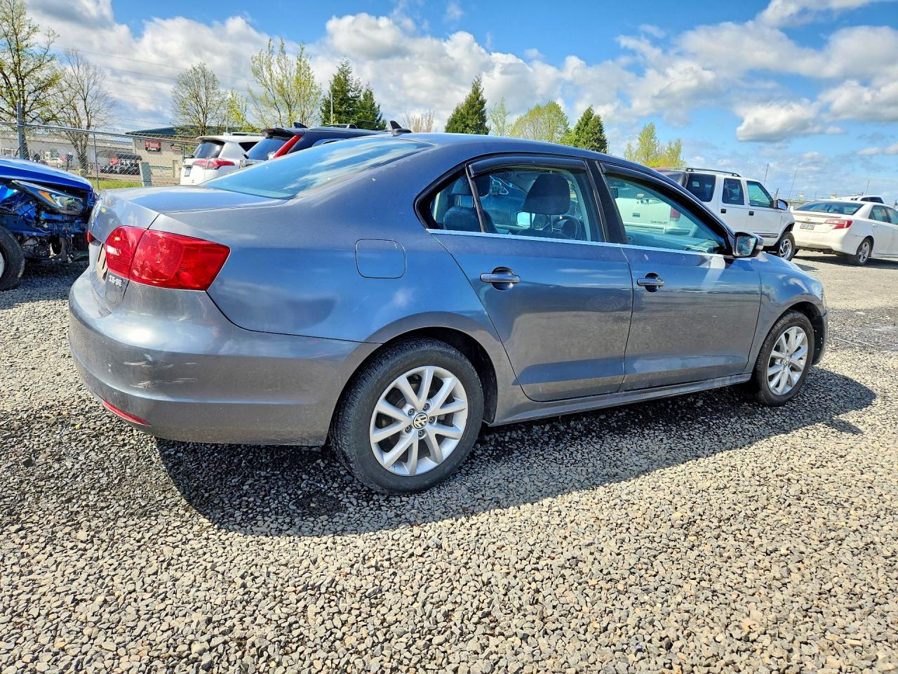 2013 VOLKSWAGEN JETTA SE photo 5