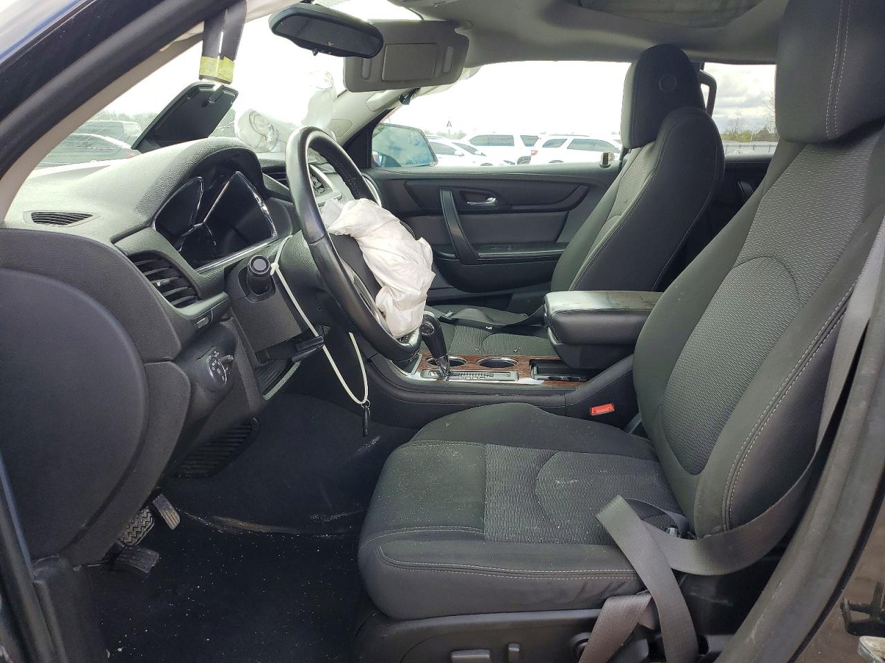 2014 CHEVROLET TRAVERSE LT photo 19