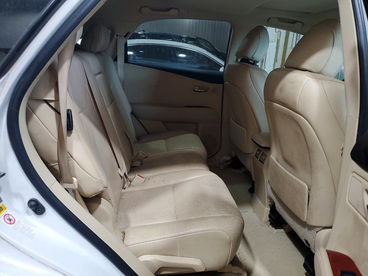 2011 LEXUS RX 350 photo 31