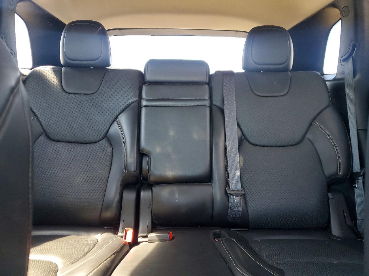 2018 JEEP CHEROKEE LIMITED photo 19
