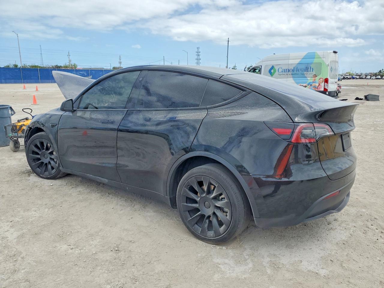 2021 TESLA MODEL Y photo 3