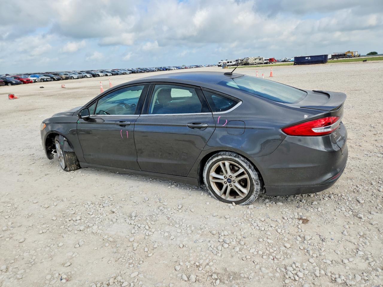 2018 FORD FUSION SE photo 3
