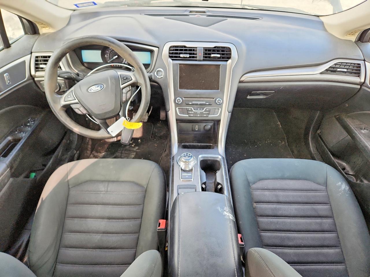 2018 FORD FUSION SE photo 15