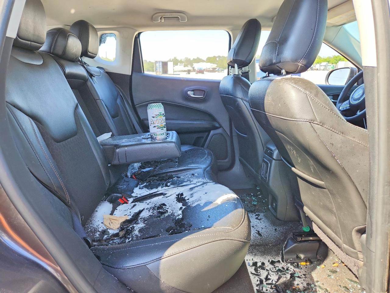2021 JEEP COMPASS LATITUDE photo 19