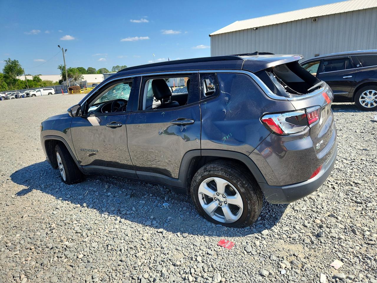 2021 JEEP COMPASS LATITUDE photo 3