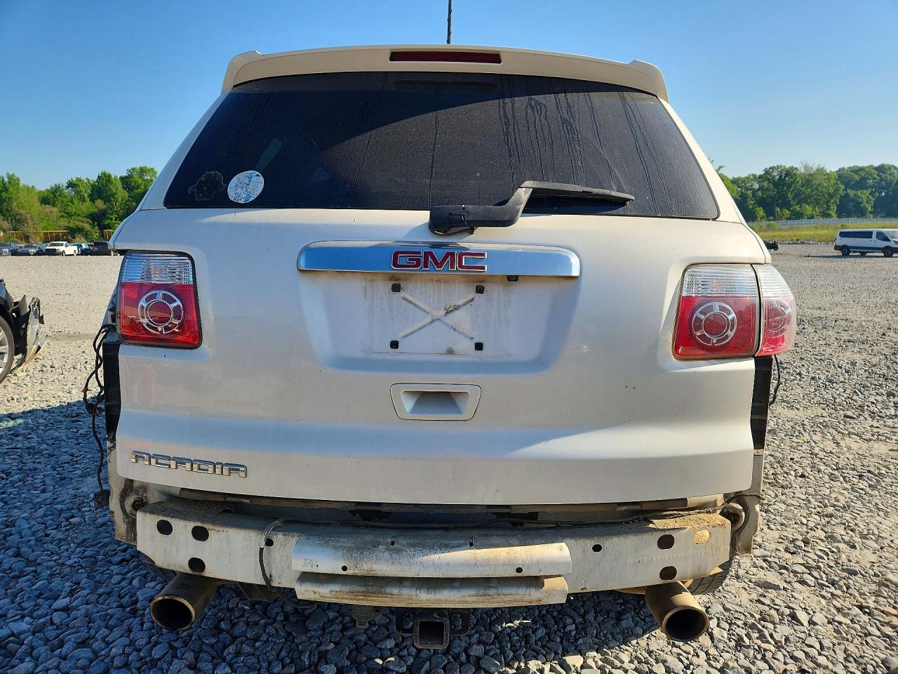 2011 GMC ACADIA DENALI photo 16