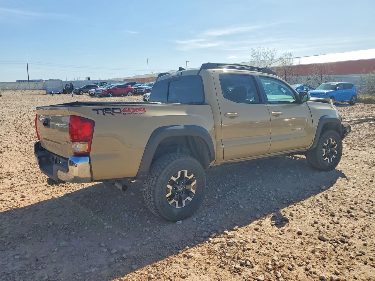 2017 TOYOTA TACOMA TRD OFF-ROAD photo 5