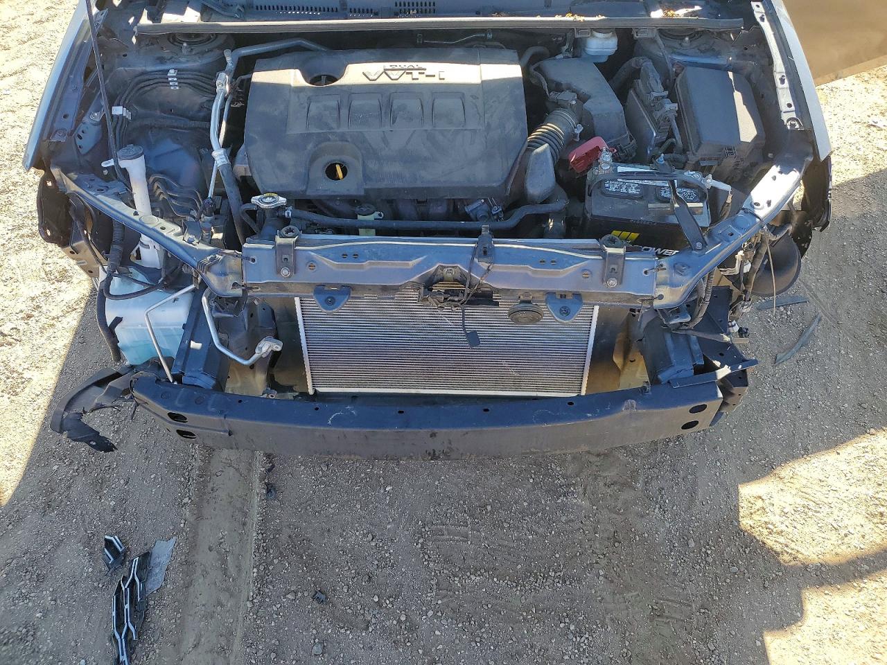 2018 TOYOTA COROLLA LE photo 21