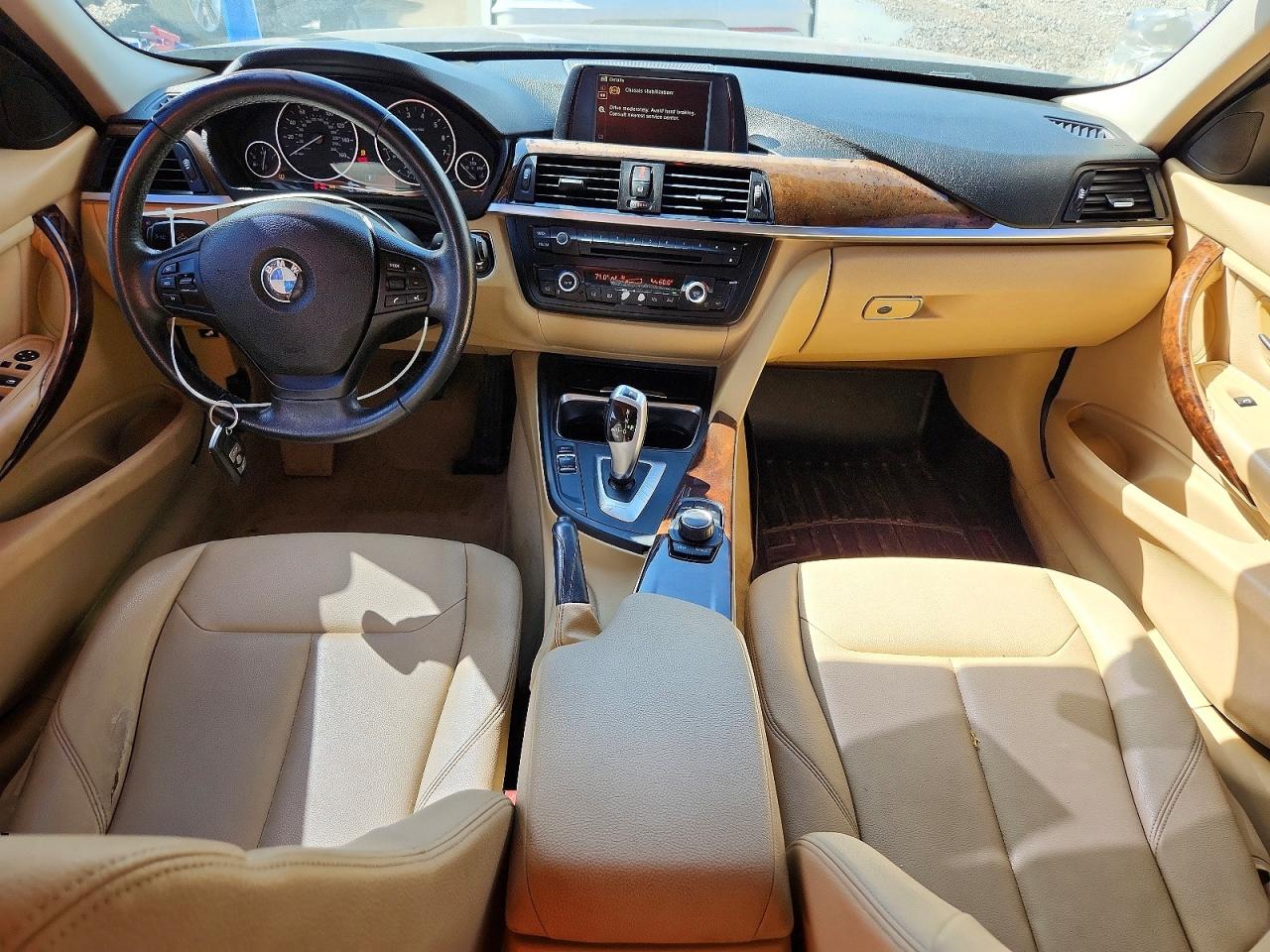 2014 BMW 320 I photo 22