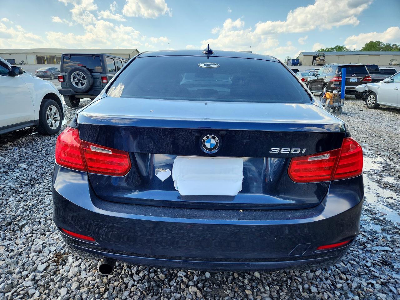 2014 BMW 320 I photo 16