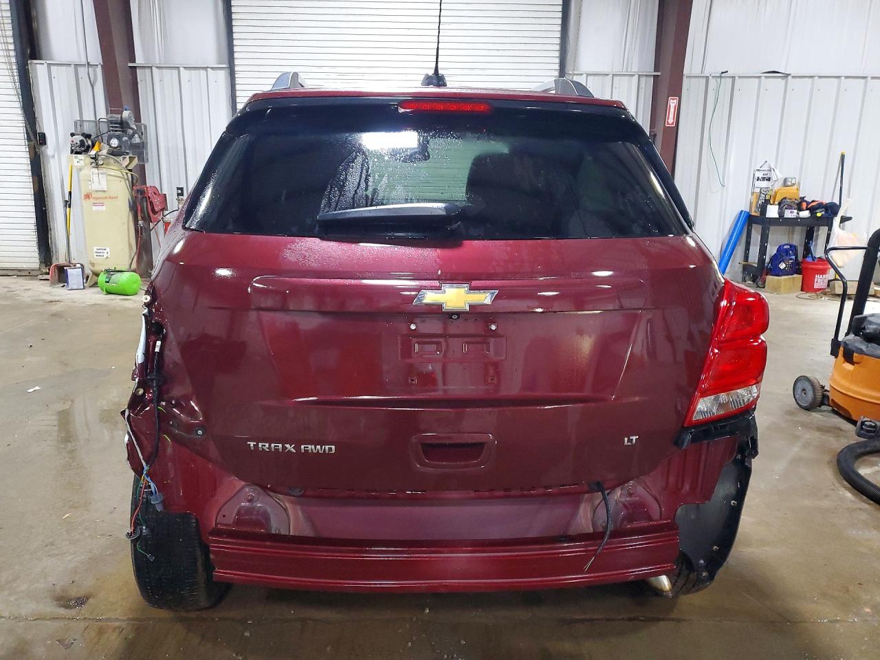 2017 CHEVROLET TRAX 1LT photo 6