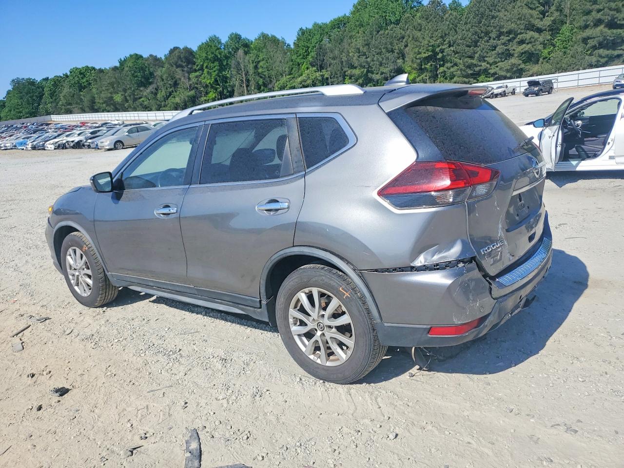 2020 NISSAN ROGUE SV photo 3