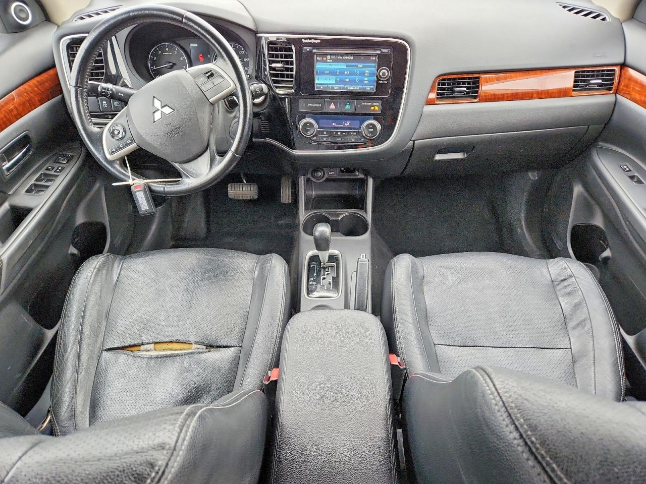 2014 MITSUBISHI OUTLANDER SE photo 15