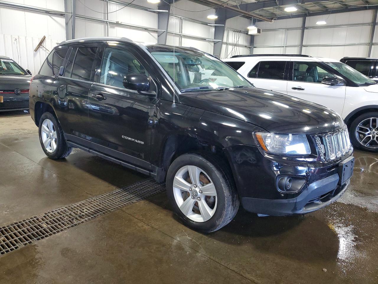 2016 JEEP COMPASS LATITUDE photo 10