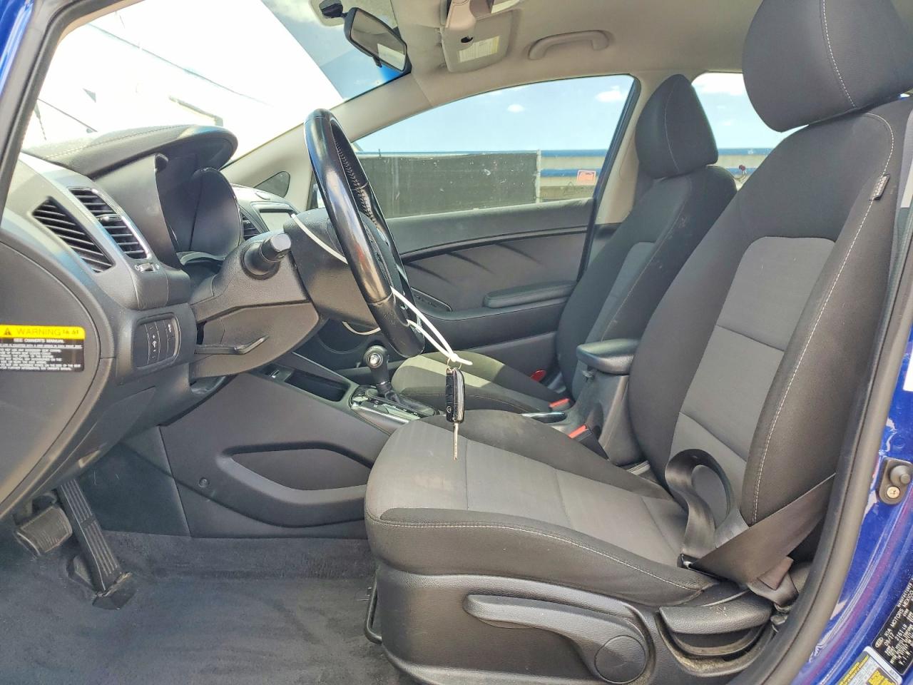 2018 KIA FORTE S photo 13