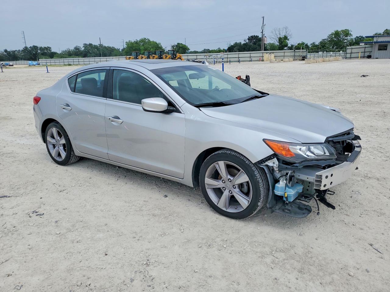 2015 ACURA ILX 20 photo 4