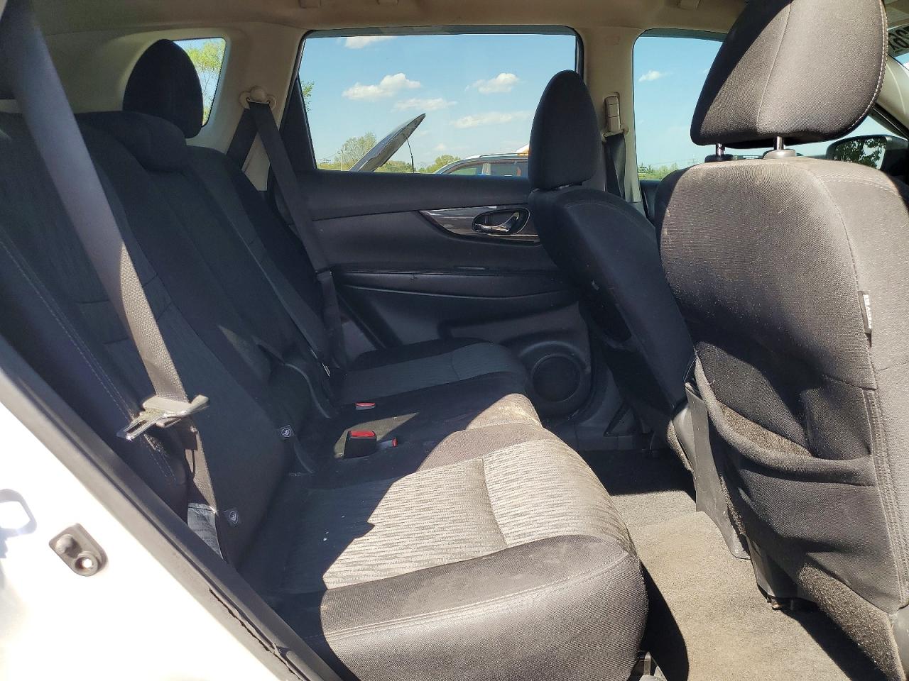 2018 NISSAN ROGUE SV photo 11