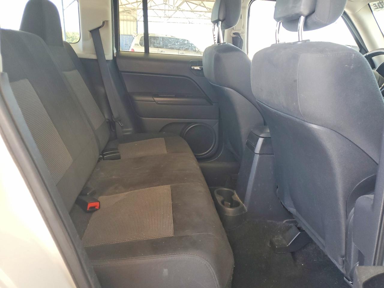 2012 JEEP PATRIOT LATITUDE photo 31