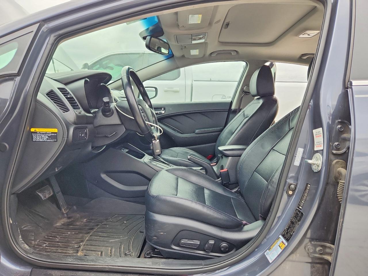 2014 KIA FORTE photo 19