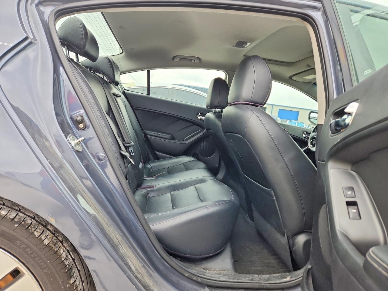 2014 KIA FORTE photo 28