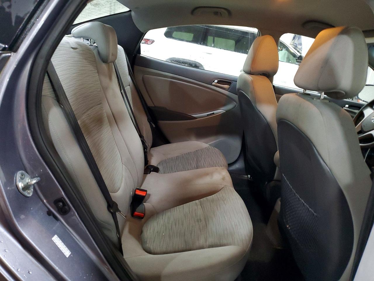 2016 HYUNDAI ACCENT SE photo 19
